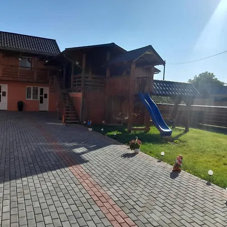 Casa Berci Guest house *